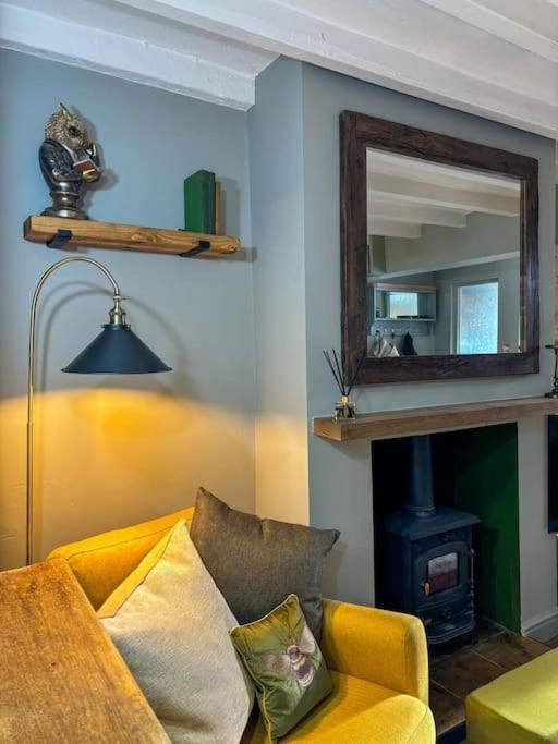 Cosycottage, Log Fire&Garden Мансфилд Екстериор снимка