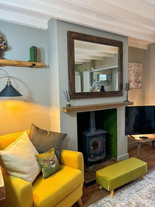 Cosycottage, Log Fire&Garden Мансфилд Екстериор снимка